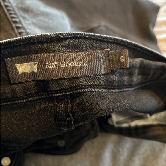 Levi Black Denim 515 Bootcut Jeans Size‎ 6 - Picture 2 of 7